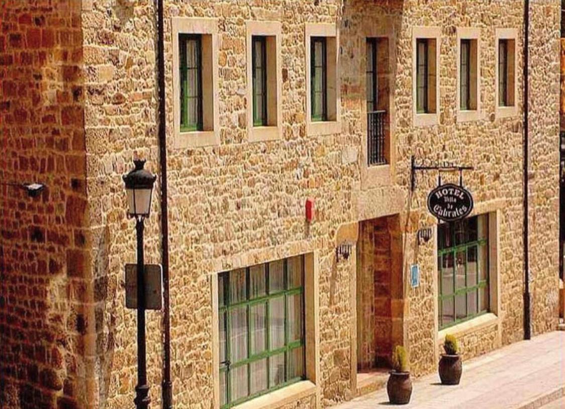 Hotel Villa De Cabrales アレナス・デ・カブラレス エクステリア 写真